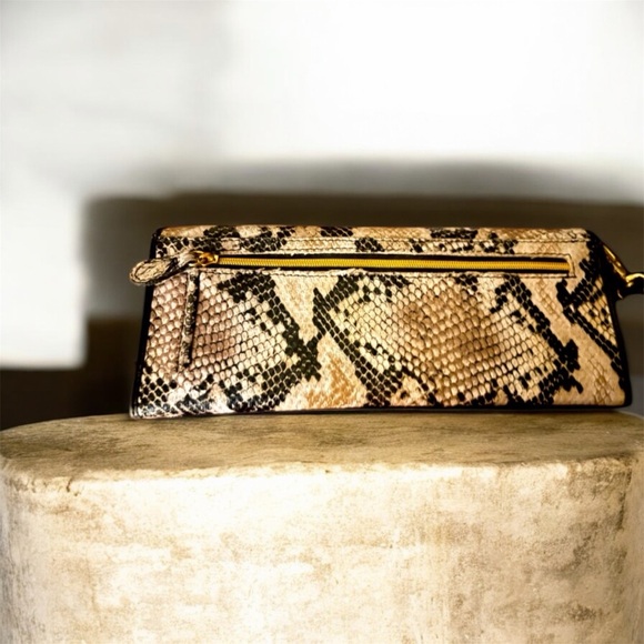 Style & Co. Snake Print Clutch/Wristlet Wallet - Picture 3 of 3